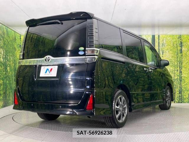 Toyota VOXY 2019-11 332337-18