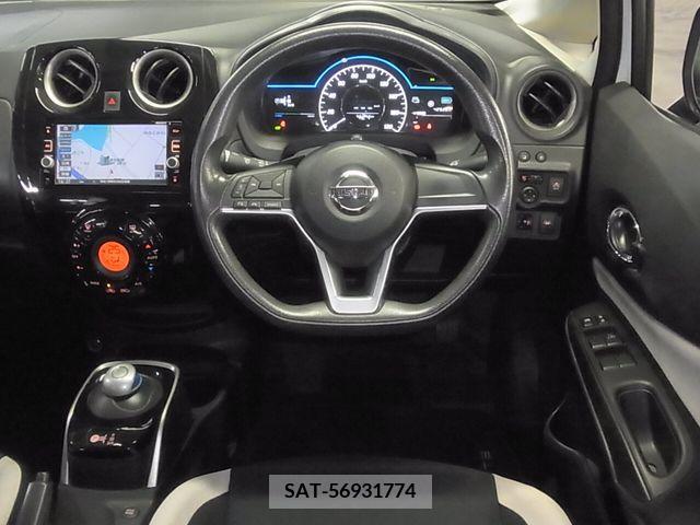 Nissan NOTE 2016-11 209697-9