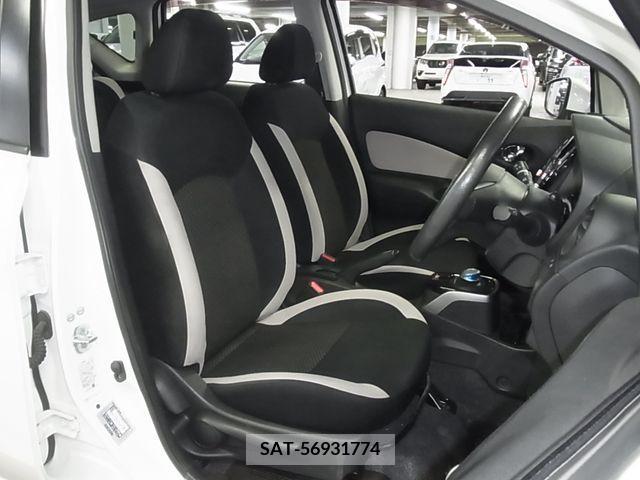 Nissan NOTE 2016-11 209697-11