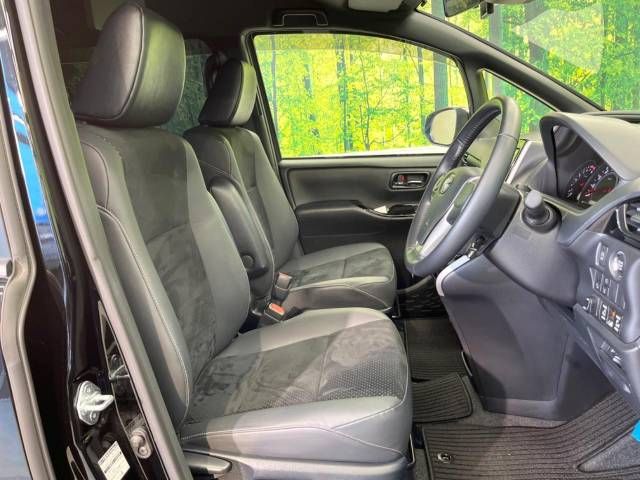 Toyota VOXY 2020-12 180981-8