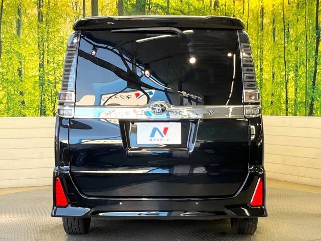 Toyota VOXY 2020-12 180981-15