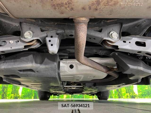 Toyota C-HR 2019-07 323060-19