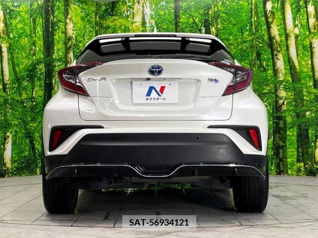Toyota C-HR 2019-07 323060-15