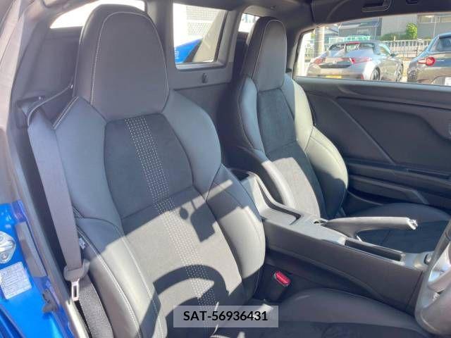 Honda S660 2019-04 384076-8
