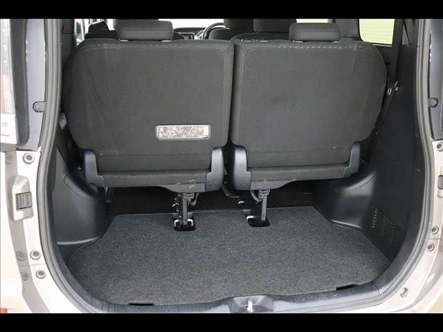 Toyota NOAH 2020-09 28886-13