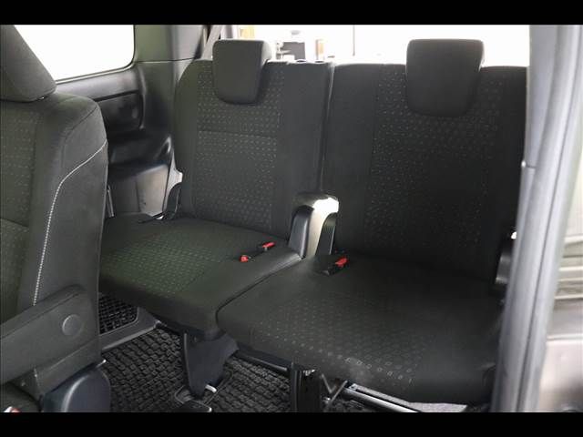 Toyota NOAH 2020-09 28886-12