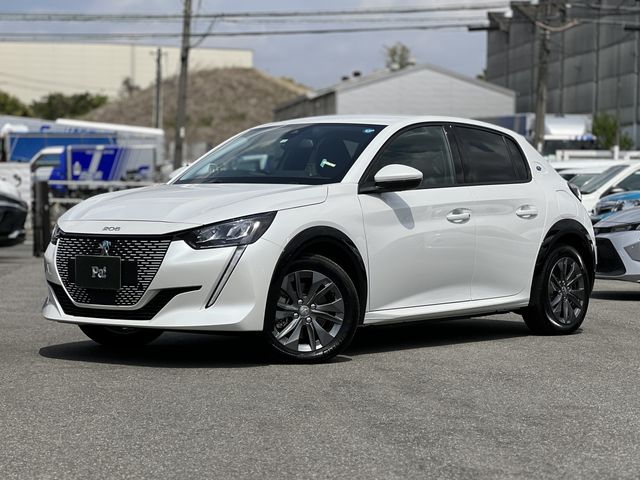 Peugeot 208 2022-02 13791-0