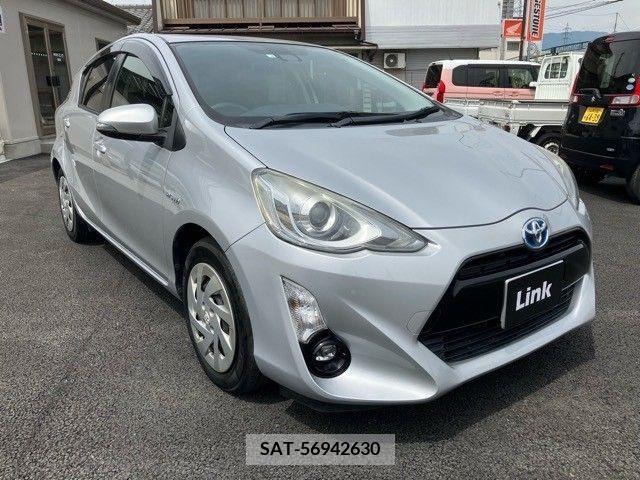 Toyota AQUA 2016-04 260115-3
