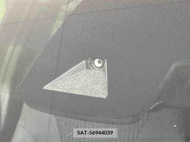 Toyota PRIUS 2018-11 282758-2