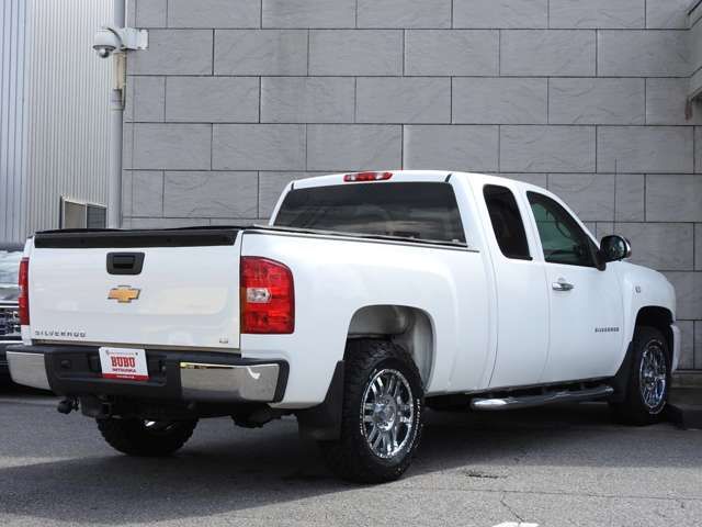 Chevrolet SILVERADO 2010-09 22431-2