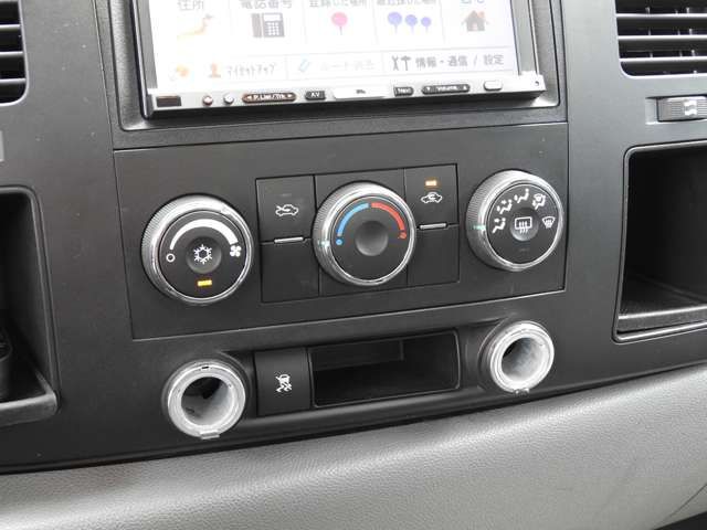 Chevrolet SILVERADO 2010-09 22431-8
