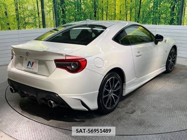 Toyota 86 2020-07 373269-17
