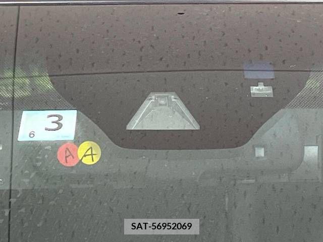 Toyota HARRIER 2017-03 210789-2