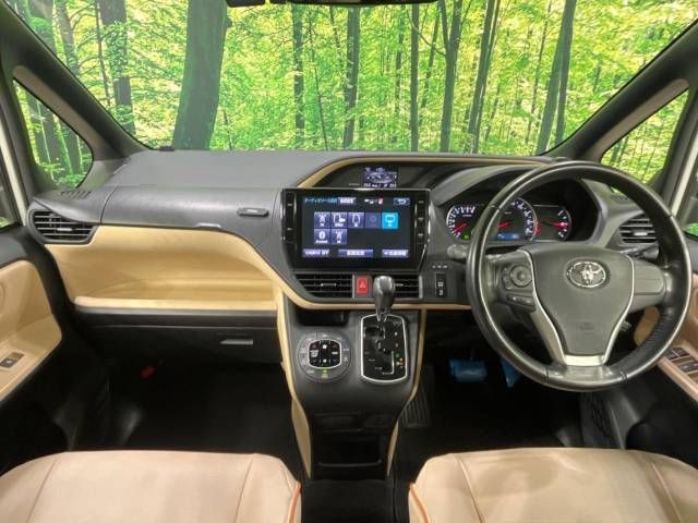 Toyota NOAH 2016-05 181845-1