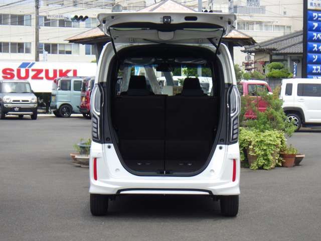 Honda N BOX CUSTOM 2018-02 2456-12