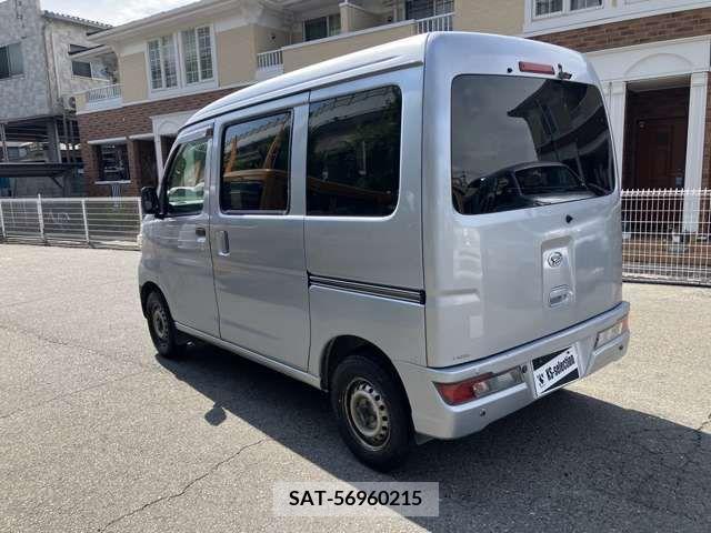Daihatsu HIJET CARGO 2018-05 361284-6