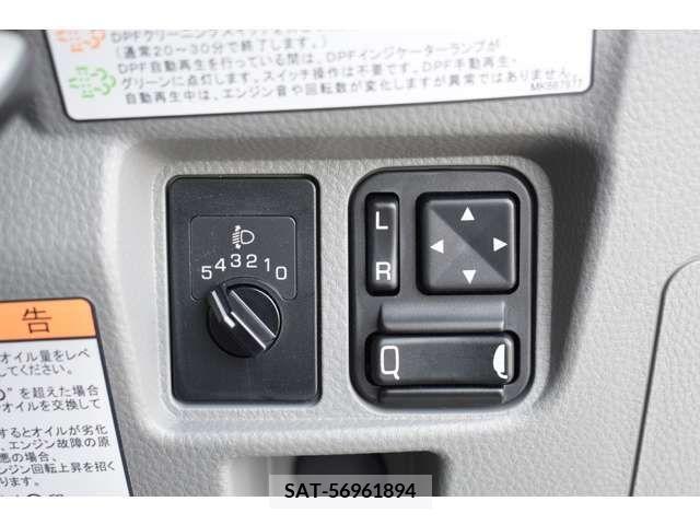 Mitsubishi CANTER 2023-11 294524-14