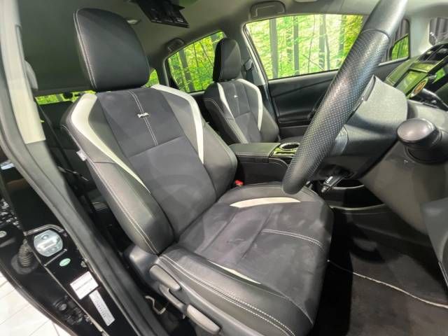 Toyota PRIUS ALPHA 2015-04 189863-8