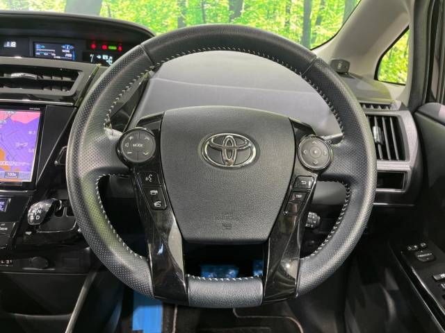 Toyota PRIUS ALPHA 2015-04 189863-11