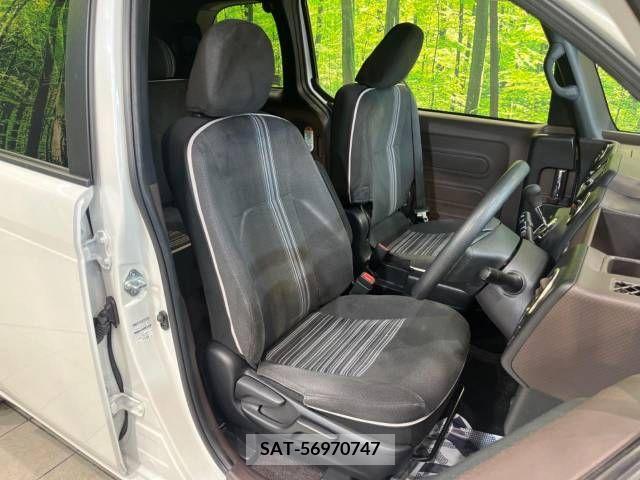 Toyota SPADE 2015-11 382712-10