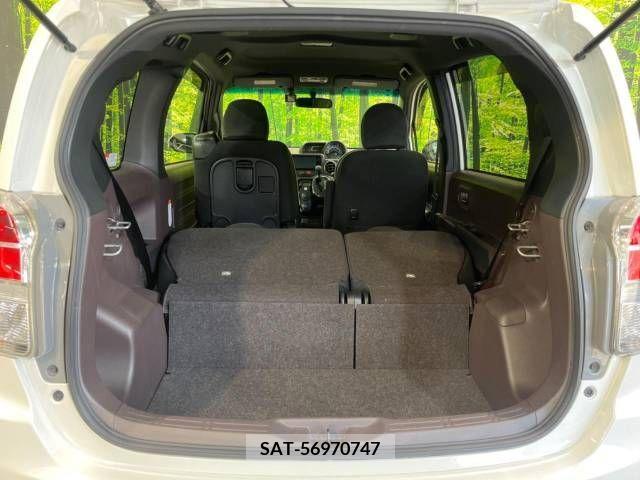 Toyota SPADE 2015-11 382712-13