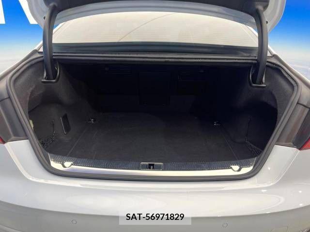 Audi A8 2014-08 261173-13
