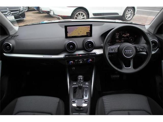 Audi Q2 2018-08 8152-6