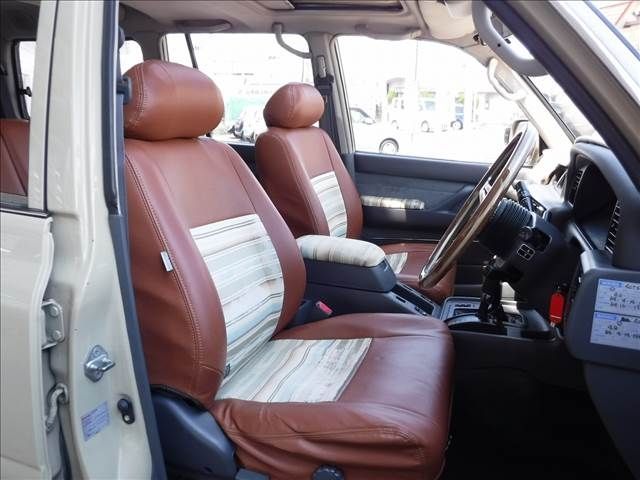Toyota LAND CRUISER 1995-03 5839-25