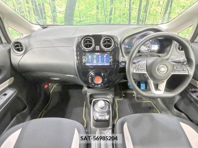 Nissan NOTE 2018-01 392946-1