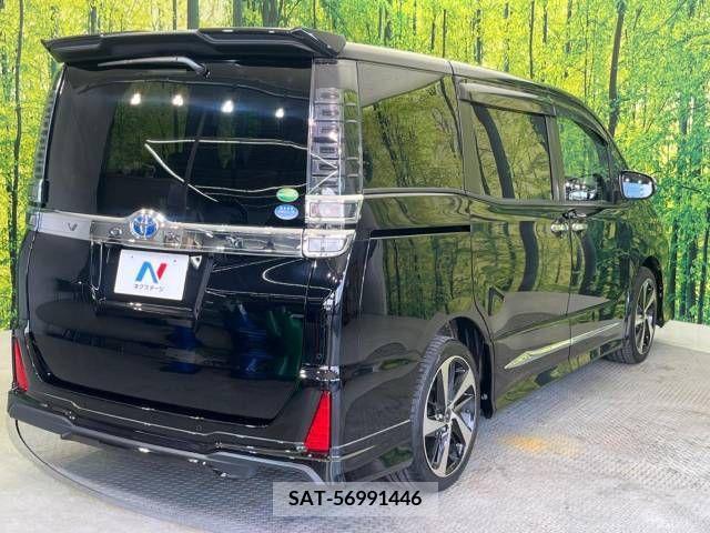 Toyota VOXY 2019-04 321648-18