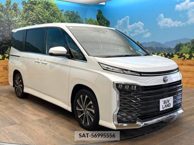 Toyota VOXY 2022-10 346582-17
