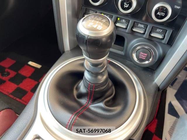 Subaru BRZ 2020-07 357478-10