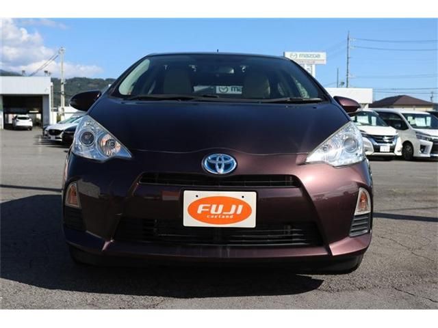 Toyota AQUA 2014-01 25180-25