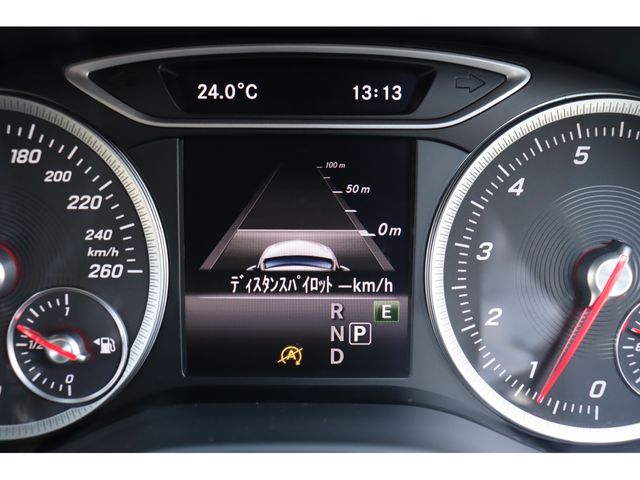 Mercedes Benz A-CLASS 2018-01 17602-9