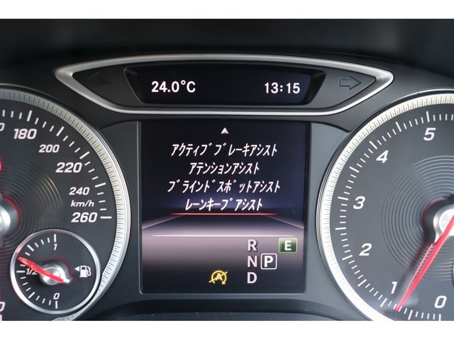 Mercedes Benz A-CLASS 2018-01 17602-10