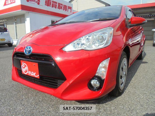 Toyota AQUA 2016-05 356289-0