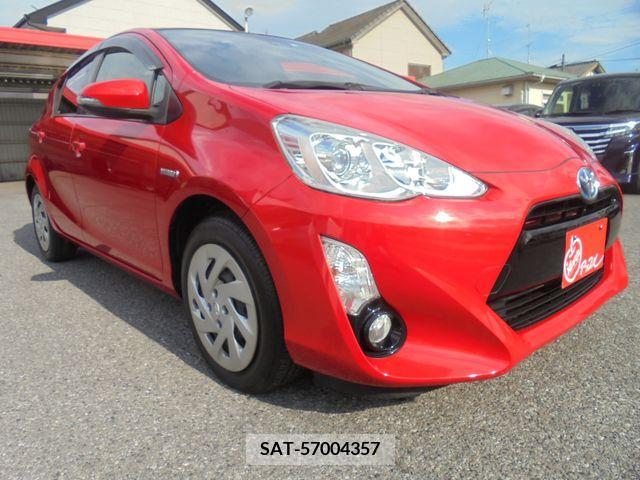 Toyota AQUA 2016-05 356289-3