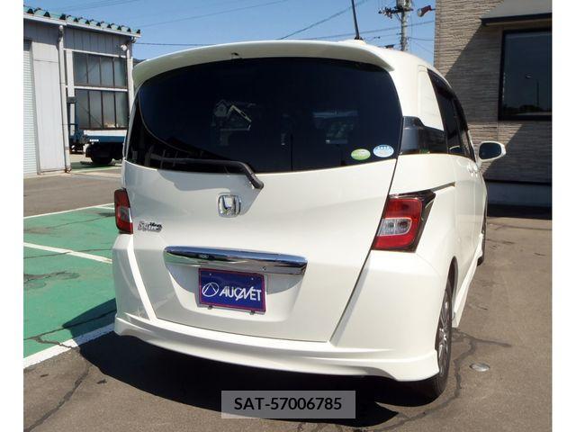 Honda FREED SPIKE 2012-10 377755-2