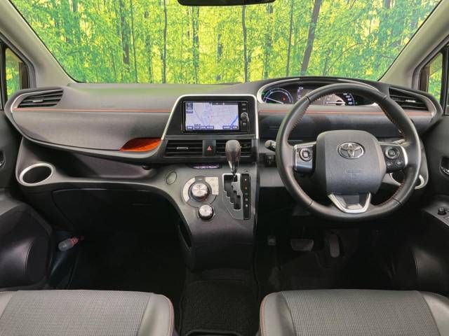 Toyota SIENTA 2017-09 12560-1