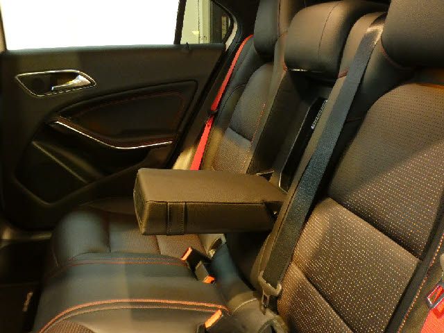 Amg A-Class 2015-11 21633-29