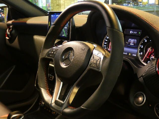 Amg A-Class 2015-11 21633-24