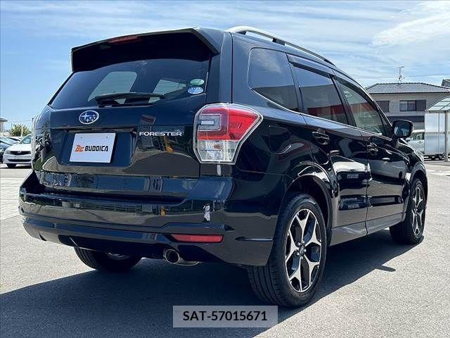 Subaru FORESTER 2016-03 360497-14