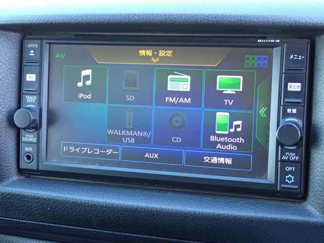 Nissan NV350 Caravan 2017-08 19312-11