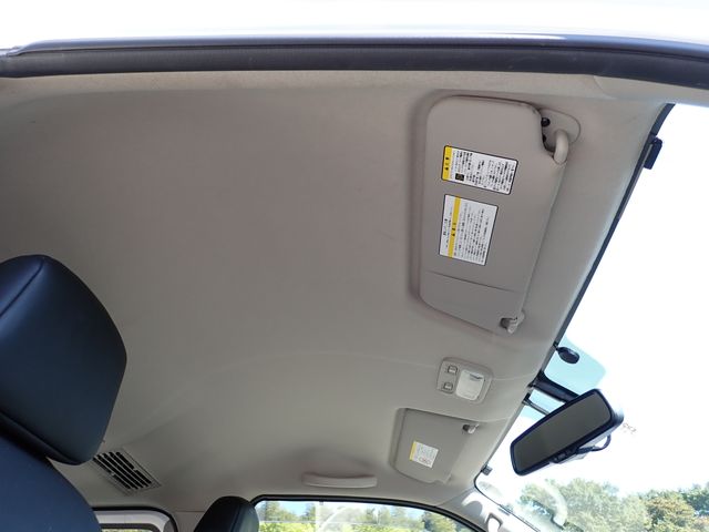 Nissan NV350 Caravan 2017-08 19312-16