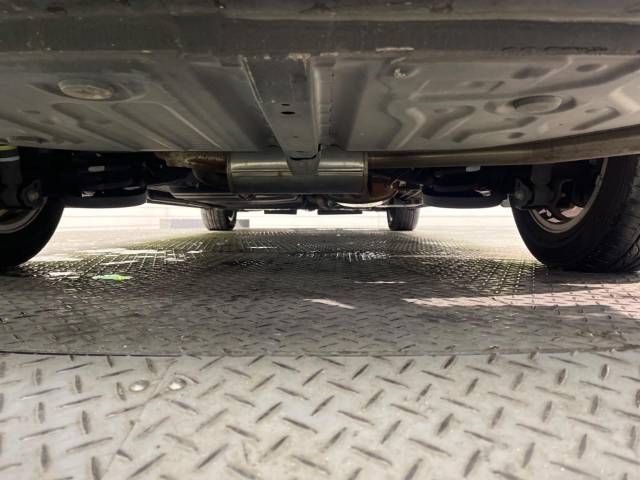 Toyota VOXY 2016-01 28983-19