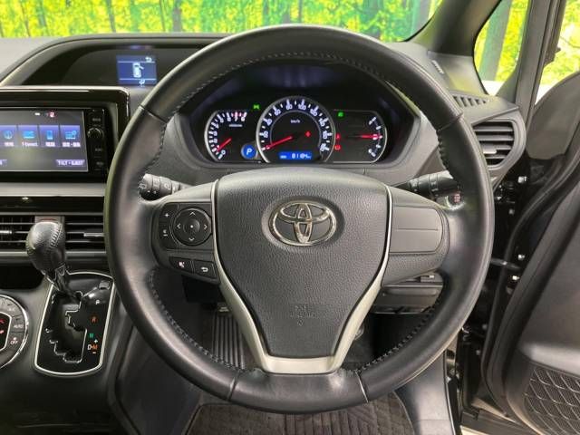 Toyota VOXY 2016-01 28983-11