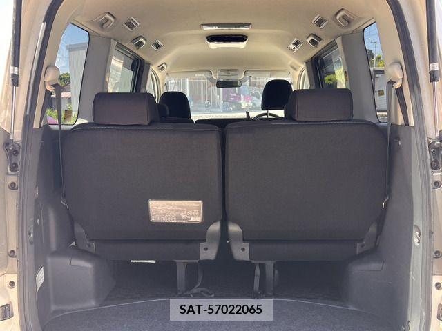 Toyota NOAH 2007-07 321382-13
