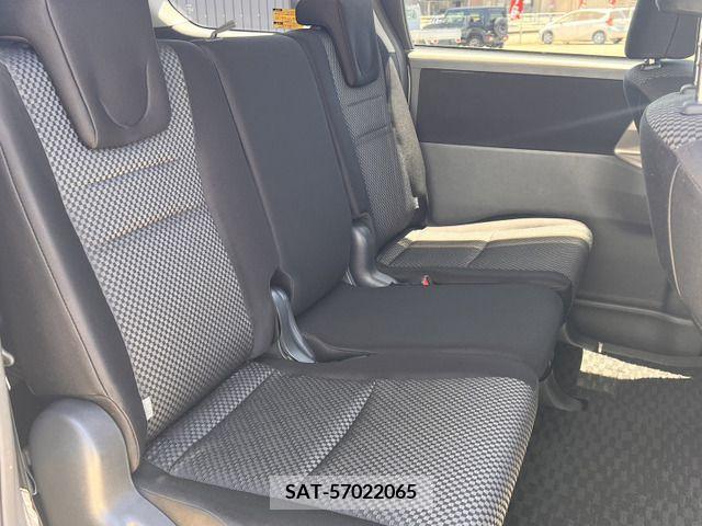 Toyota NOAH 2007-07 321382-9