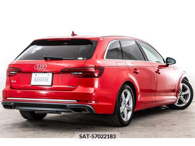 Audi A4 2019-06 245571-2