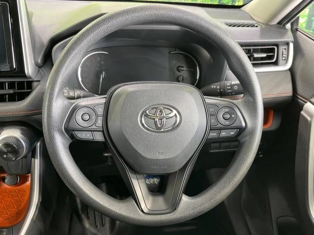 Toyota RAV4 2020-02 195205-11